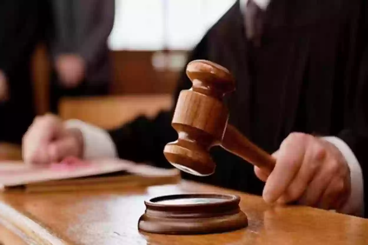 حتى 6 أشهر يحق للمشتري طلب تعويض عن عيوب السلع