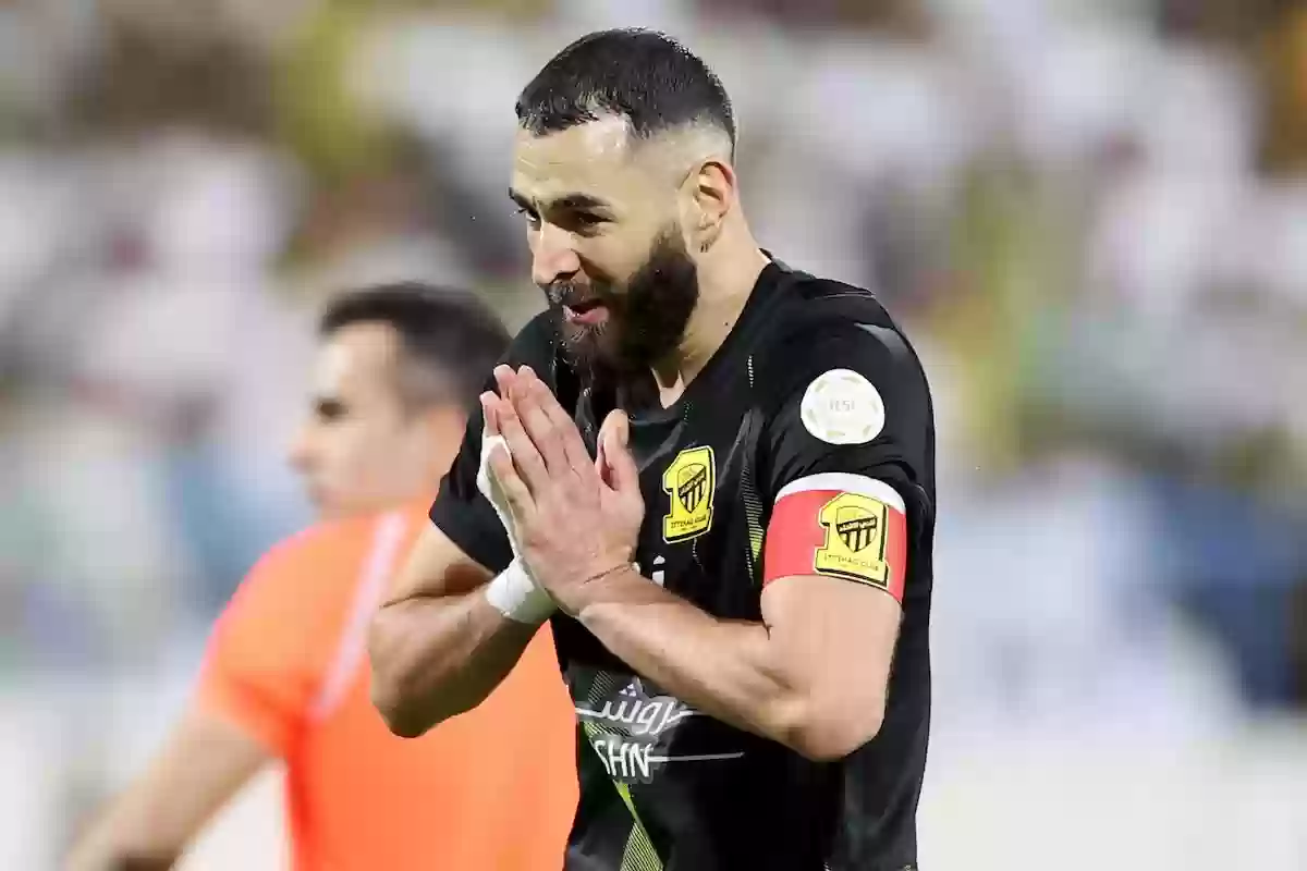 صحفي عالمي يفجر مفاجأة صادمة عن بنزيما