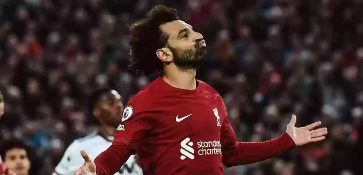 الاتحاد السعودي يُفاوض صلاح وبديله في نفس الوقت
