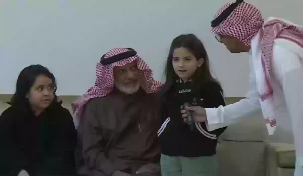 رد فعل مذيع الإخبارية بعد تعليق ابنة المصور