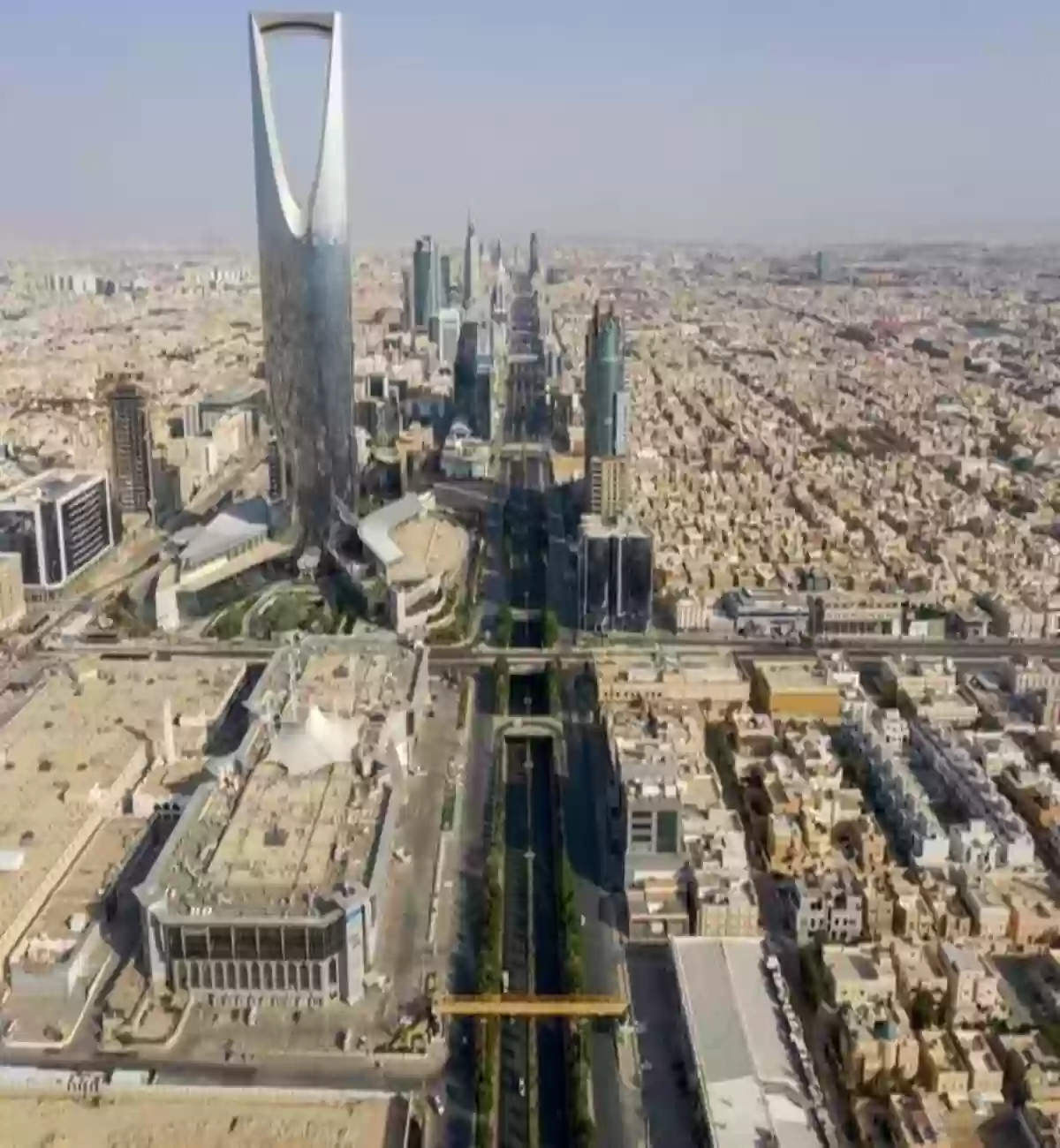 فوربس تعلن قائمتها لأقوى 100 شركة