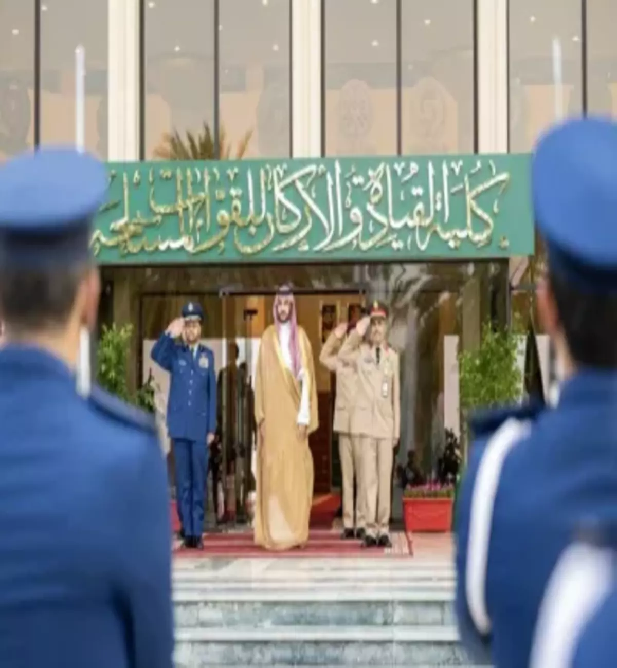 وزير الدفاع السعودي