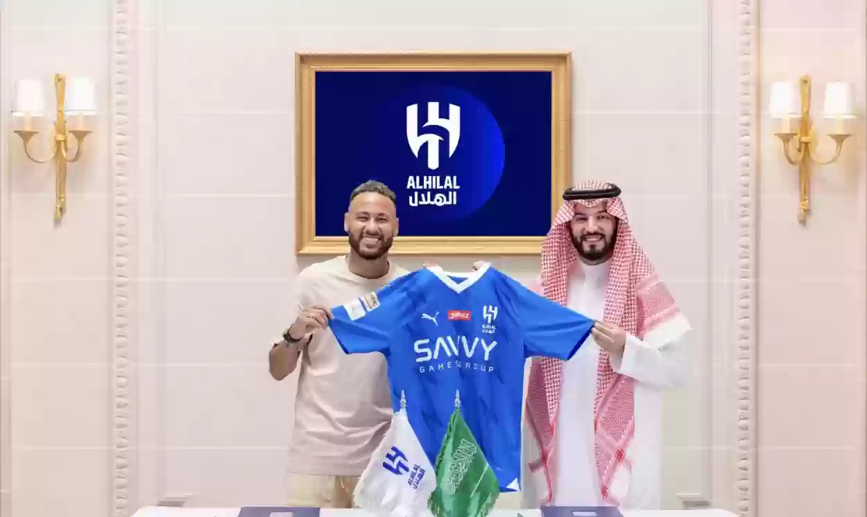 هذا رأي رونالدينيو في انتقال نيمار للهلال السعودي