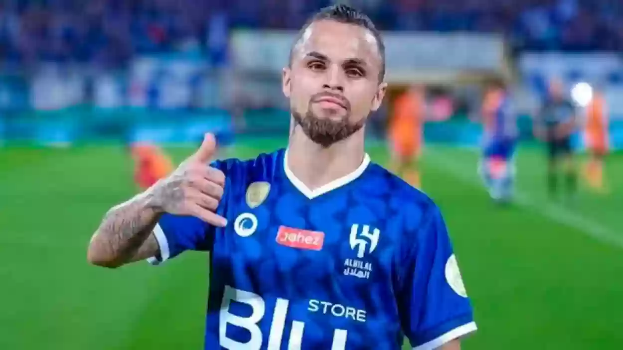 الهلال يحسم الأمر بشأن مستقبل
