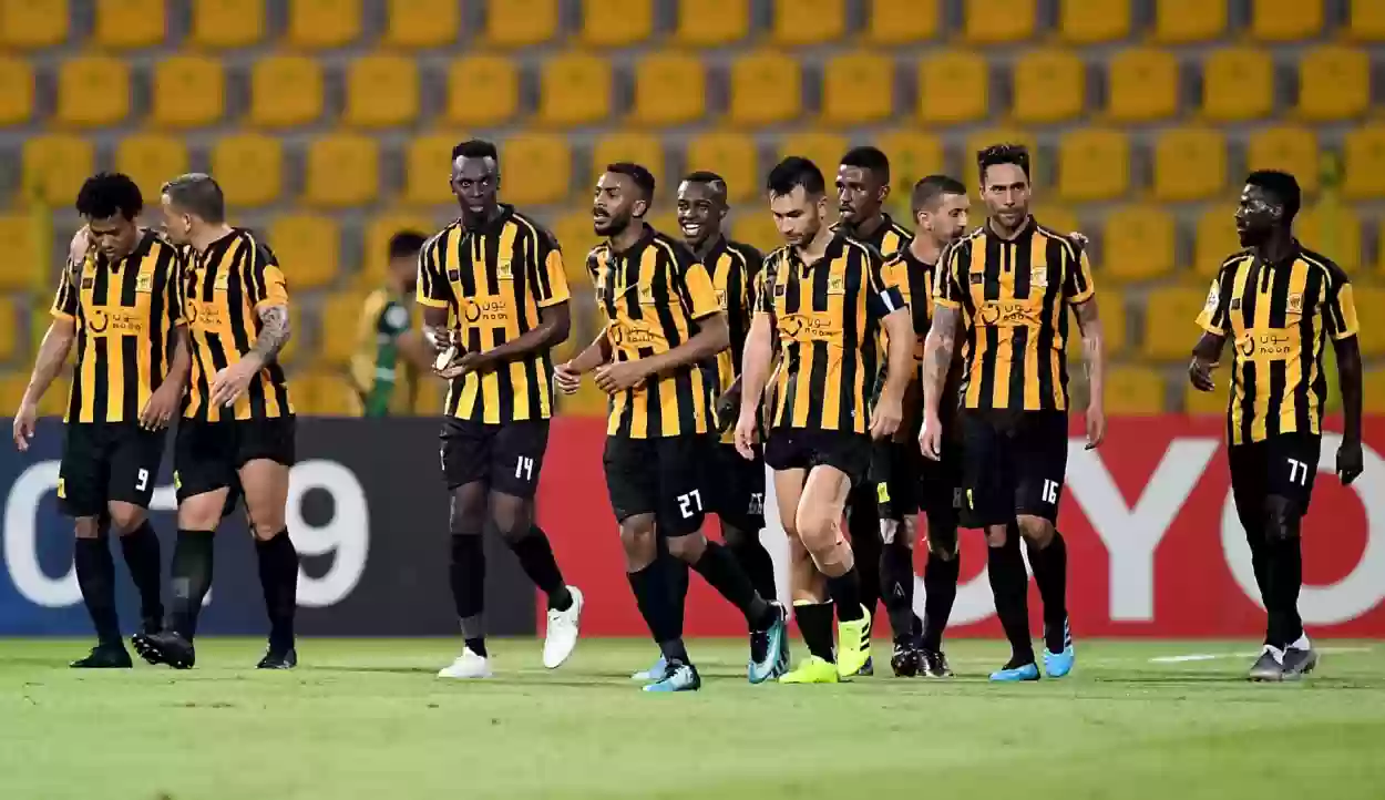 الاتحاد السعودي يخسر 50% من قوته الهجومية بسبب إصابة في الكتف
