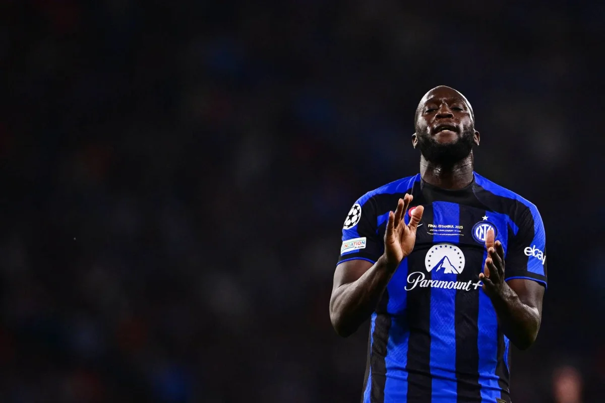 الهلال السعودي يسعي جاهداً لضم البلجيكي لوكاكو