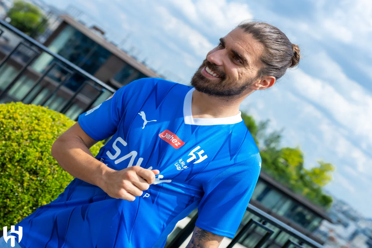 رسمياً: روبن نيفيز في الهلال السعودي