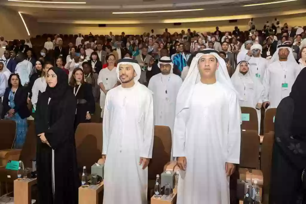 أبو ظبي تطلق 3 رخص تنظم المشاركة في الأعمال التطوعية