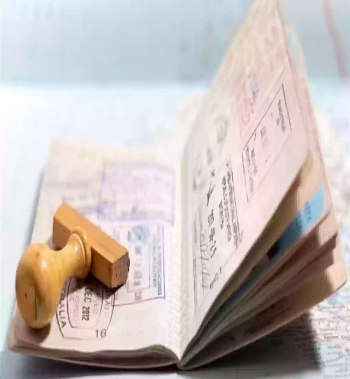 تأشيرة الزيارة إلى السعودية