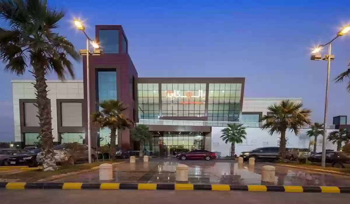 المكان مول الرياض: المحلات والمرافق الترفيهية