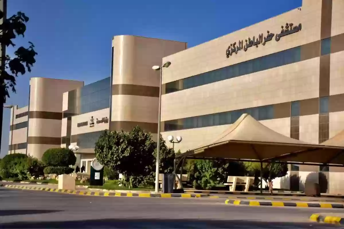 ممرضة سعودية تبكي بعد تكريمها في النداء الصوتي ومغردون يشيدون بكفاءتها